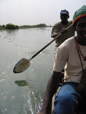 niger boat.JPG